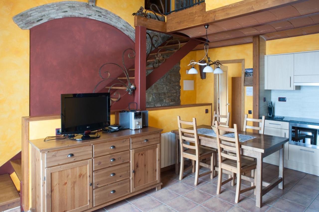 Mas La Riera Guest House Campdevanol Room photo
